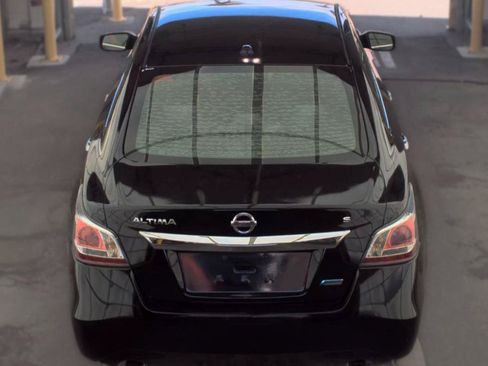 Used 2014 Nissan Altima 2.5 S w/ Display Audio Package FWD image 6