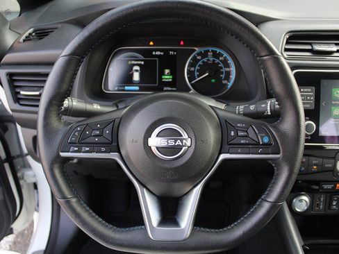 Used 2023 Nissan Leaf SV Plus w/ Protection Package FWD image 17