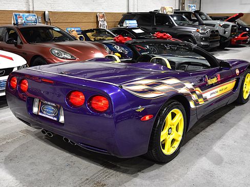 Used 1998 Chevrolet Corvette Convertible w/ Memory Pkg image 25