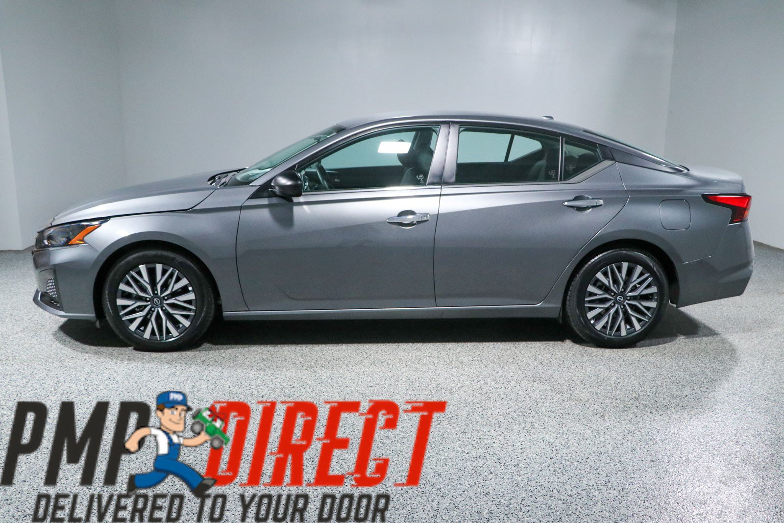 Used 2025 Nissan Altima 2.5 SV FWD image 10