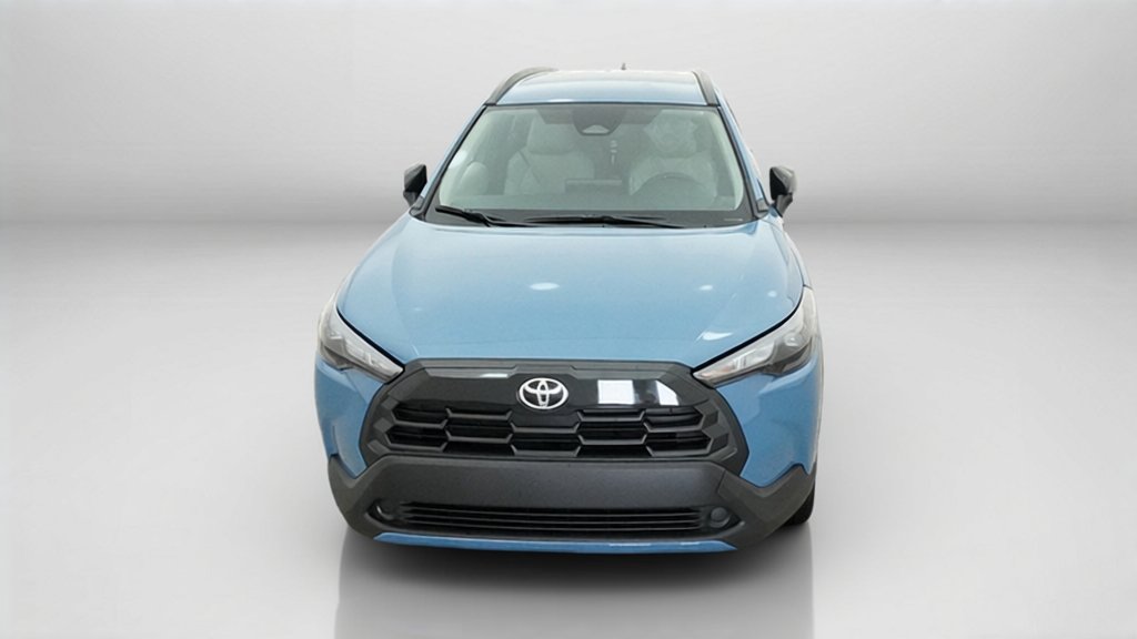 New 2026 Toyota Corolla Cross LE FWD image 2