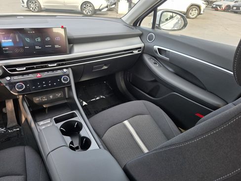New 2025 Hyundai Sonata SEL image 18