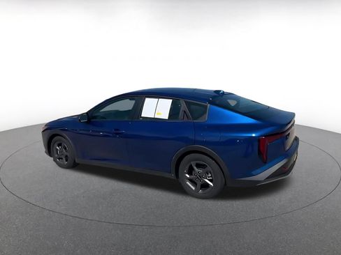 Used 2025 Kia K4 FWD image 10