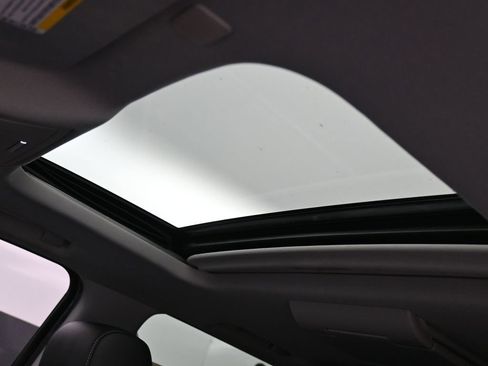 Used 2017 Chevrolet Tahoe LT w/ LT Signature Package image 31