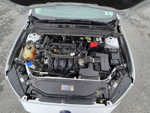 Used 2015 Ford Fusion S image 2