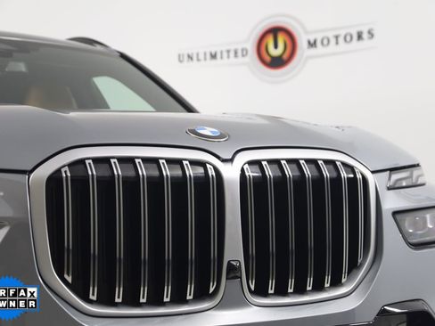 Used 2024 BMW X7 xDrive40i w/ M Sport Package image 22
