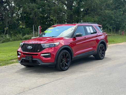Used 2023 Ford Explorer ST w/ Equipment Group 401A AWD/4WD image 3