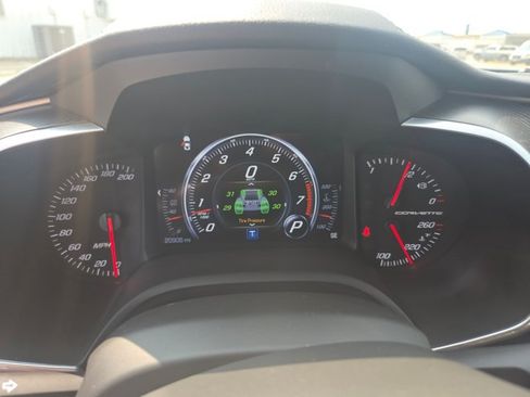 Used 2019 Chevrolet Corvette Grand Sport RWD image 11