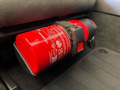 Used 2025 Porsche 718 Cayman GT4 RS image 26