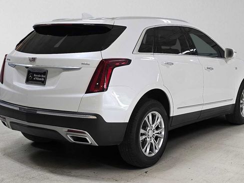 Used 2020 Cadillac XT5 Premium Luxury FWD image 3
