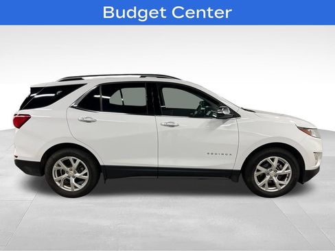 Used 2018 Chevrolet Equinox Premier FWD image 2
