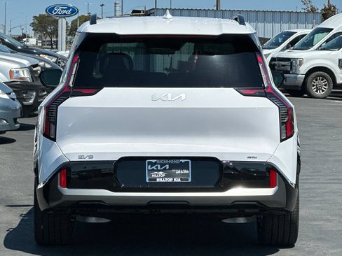 New 2026 Kia EV9 GT-Line AWD/4WD image 5
