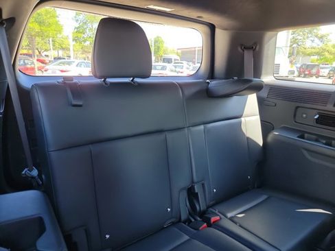 Used 2024 Hyundai Santa Fe Calligraphy image 16