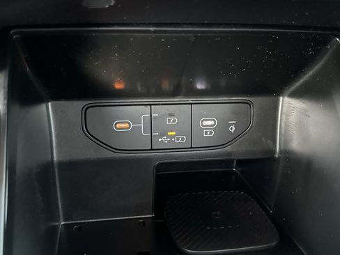 Used 2025 Kia Sorento EX AWD/4WD image 22