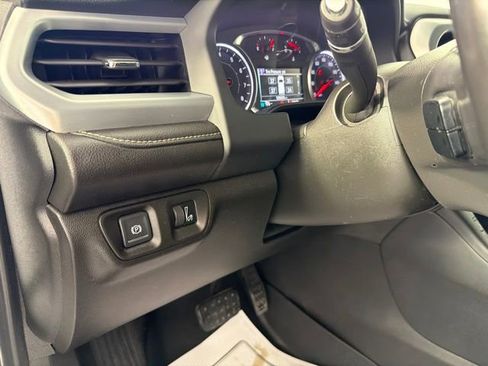 Used 2019 GMC Acadia SLT AWD/4WD image 7