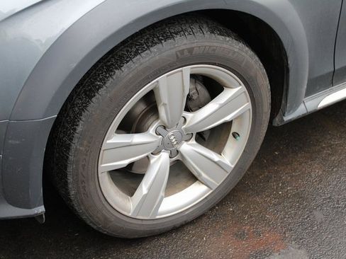 Used 2015 Audi A4 2.0T Premium image 11