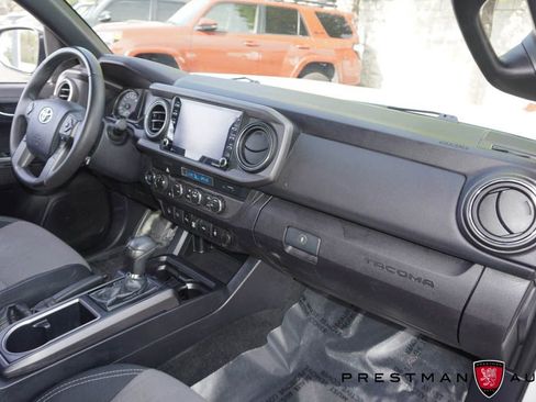 Used 2021 Toyota Tacoma TRD Off-Road w/ Technology Package image 46