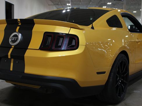 Used 2011 Ford Mustang GT RWD image 35