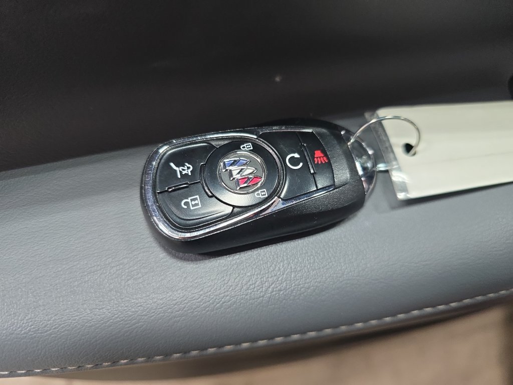 Used 2023 Buick Enclave Essence w/ Sport Touring Edition AWD/4WD image 36