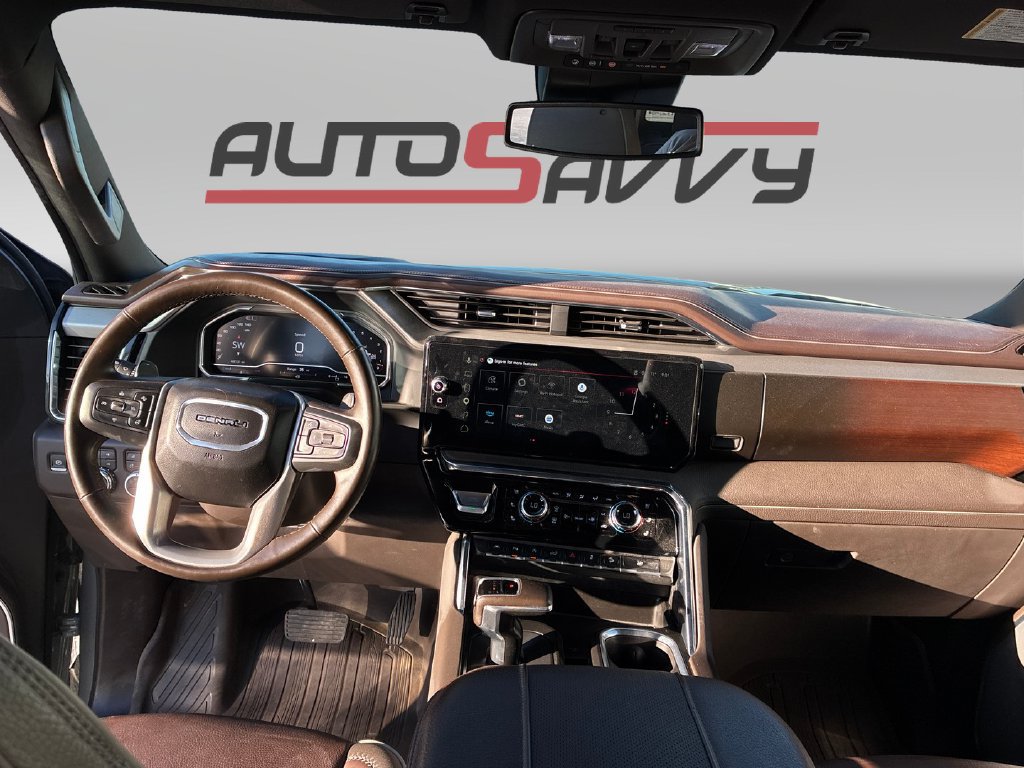Used 2024 GMC Sierra 1500 Denali AWD/4WD image 17
