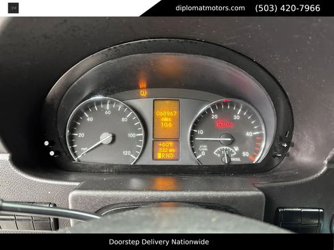 Used 2017 Mercedes-Benz Sprinter 2500 image 29