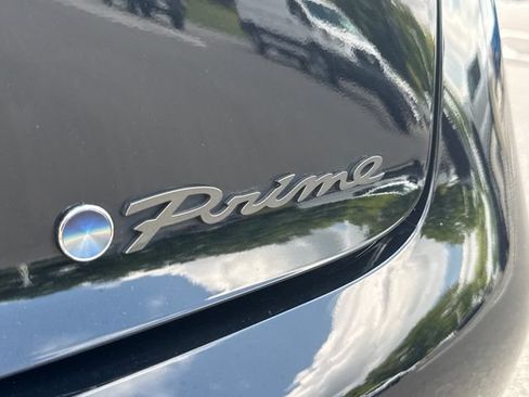 Used 2024 Toyota Prius Prime FWD image 17