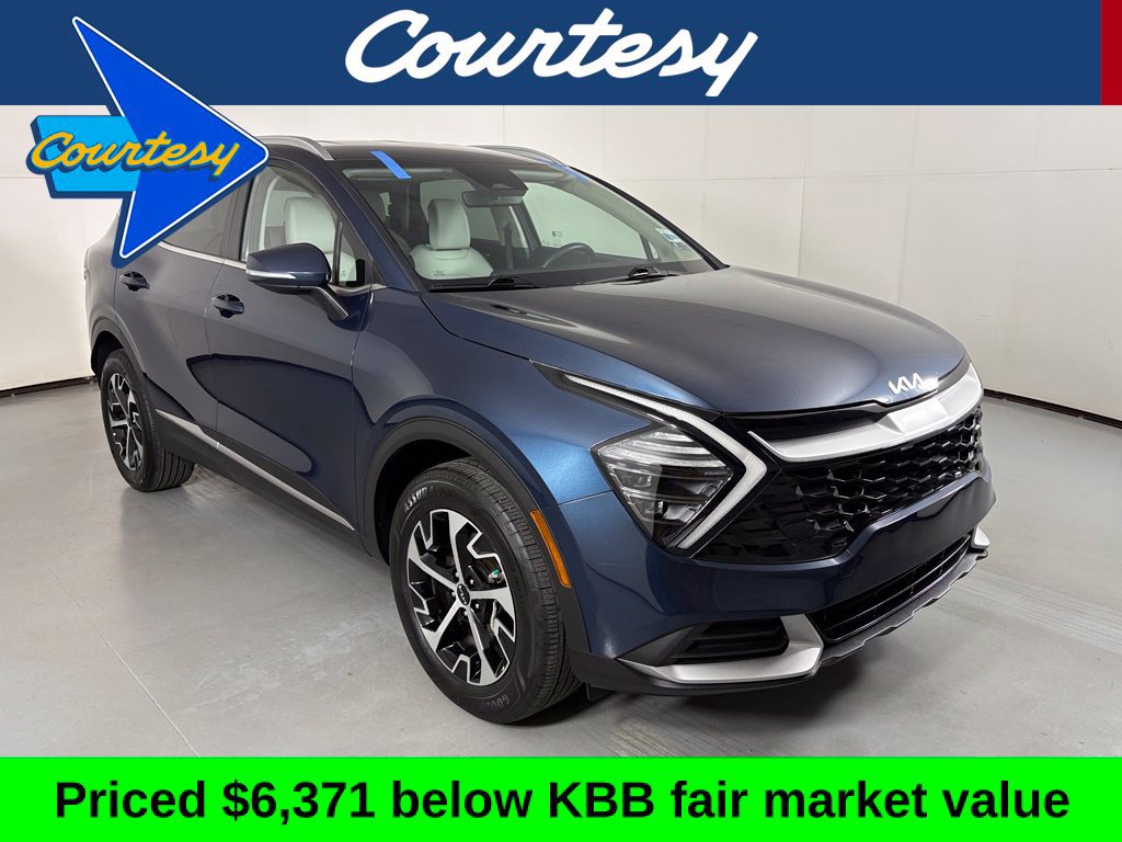 Used 2025 Kia Sportage EX AWD/4WD image 1