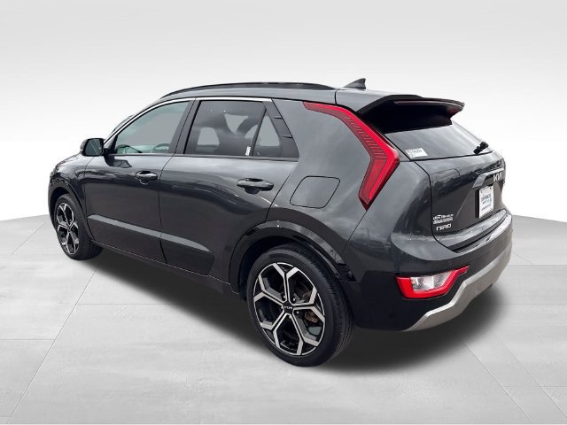 Used 2024 Kia Niro EX Touring FWD image 3