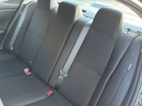 Used 2024 Nissan Sentra S FWD image 30