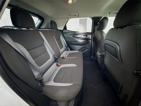 Used 2023 Chevrolet TrailBlazer LT w/ Convenience Package image 25