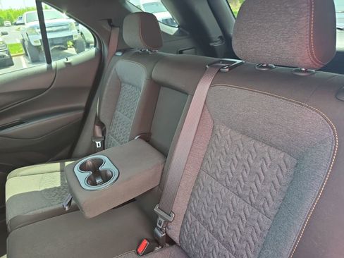 Used 2024 Chevrolet Equinox LT AWD/4WD image 14