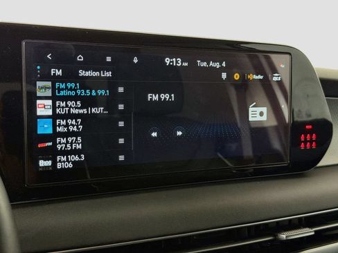 Used 2023 Hyundai Palisade SEL FWD image 16