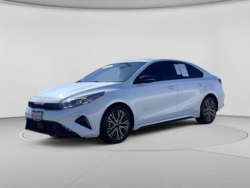 Used 2023 Kia Forte GT-Line w/ GT-Line Premium Package FWD image 10