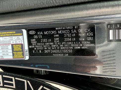 Used 2020 Kia Forte LXS FWD image 16