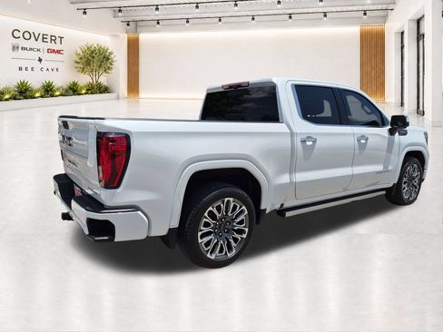 Used 2024 GMC Sierra 1500 Denali Ultimate AWD/4WD image 12