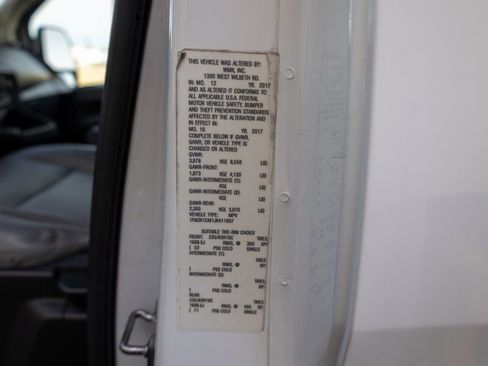 Used 2018 Ford Transit 150 XL image 24