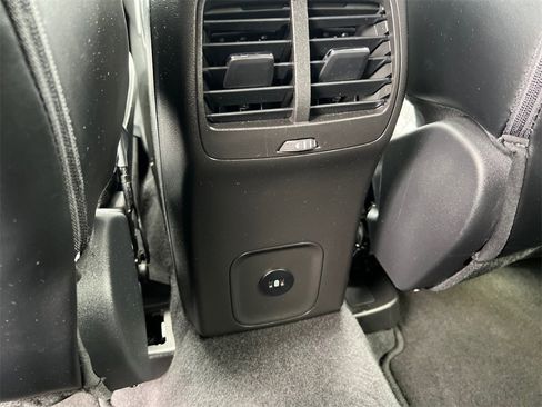 Used 2025 Ford Escape ST-Line image 22