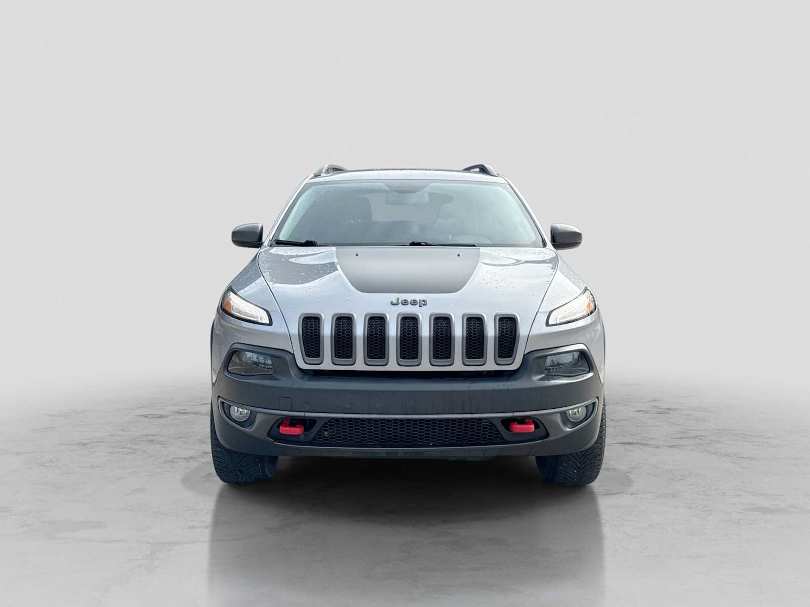 Used 2017 Jeep Cherokee Trailhawk w/ Cold Weather Group AWD/4WD image 9