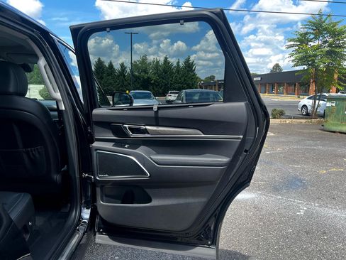 Used 2021 Kia Telluride SX image 27