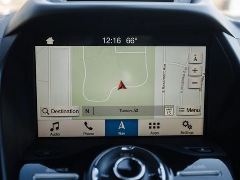 Used 2017 Ford Escape Titanium image 26