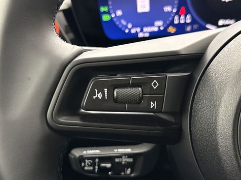 Used 2025 Porsche Macan Electric image 16