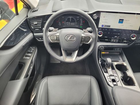 Used 2025 Lexus NX 350h AWD w/ Premium Package image 15