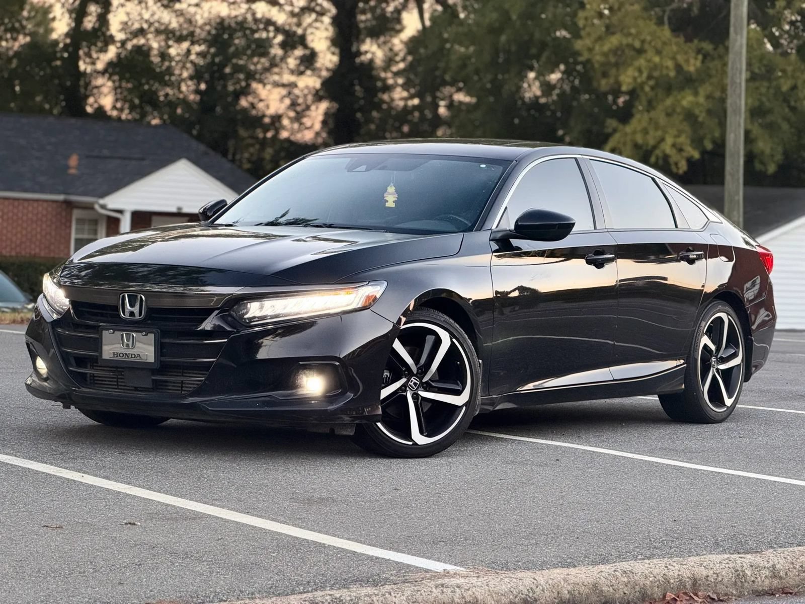 Used 2021 Honda Accord Sport image 25