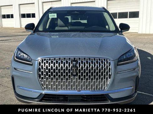 New 2026 Lincoln Corsair Premiere image 2