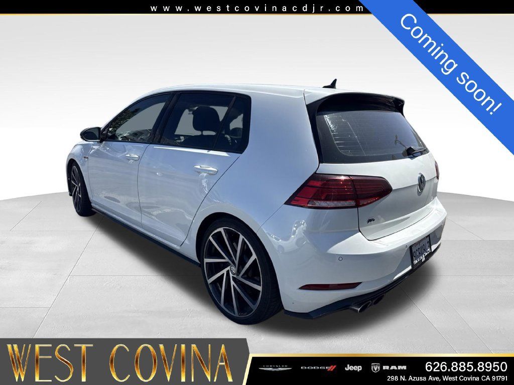 Used 2018 Volkswagen Golf R 4-Door AWD/4WD image 5