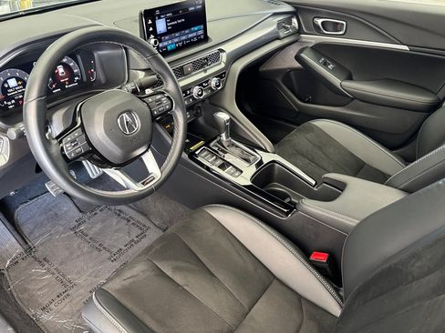 Used 2025 Acura Integra A-Spec w/ Technology Package FWD image 9