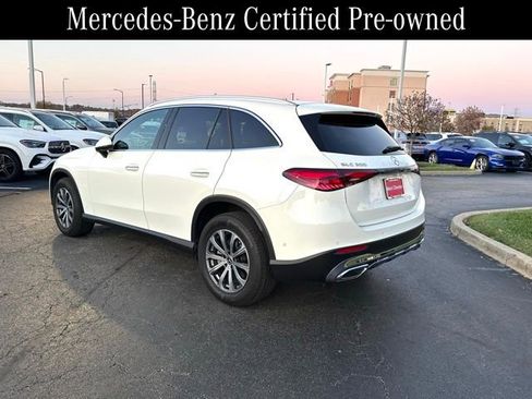 Used 2024 Mercedes-Benz GLC 300 4MATIC image 9