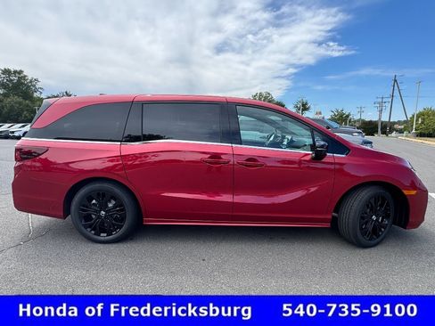 Used 2026 Honda Odyssey Sport-L image 7