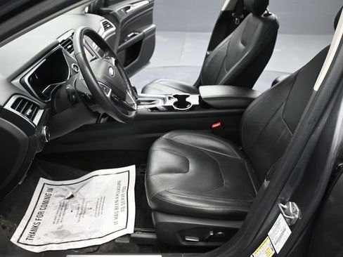 Used 2014 Ford Fusion Titanium image 13