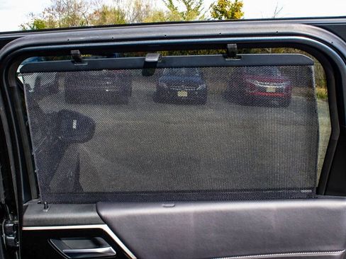 New 2025 Mitsubishi Outlander SEL Black Edition image 13